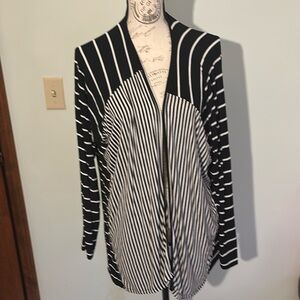 Lane Bryant Light Weight Cardig size 14/16
